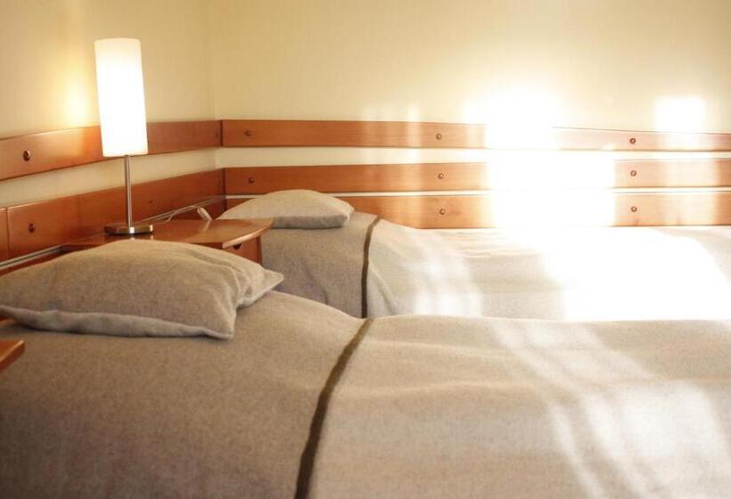 اتاق استاندارد سه نفره, The Zen Hostel   Posticum