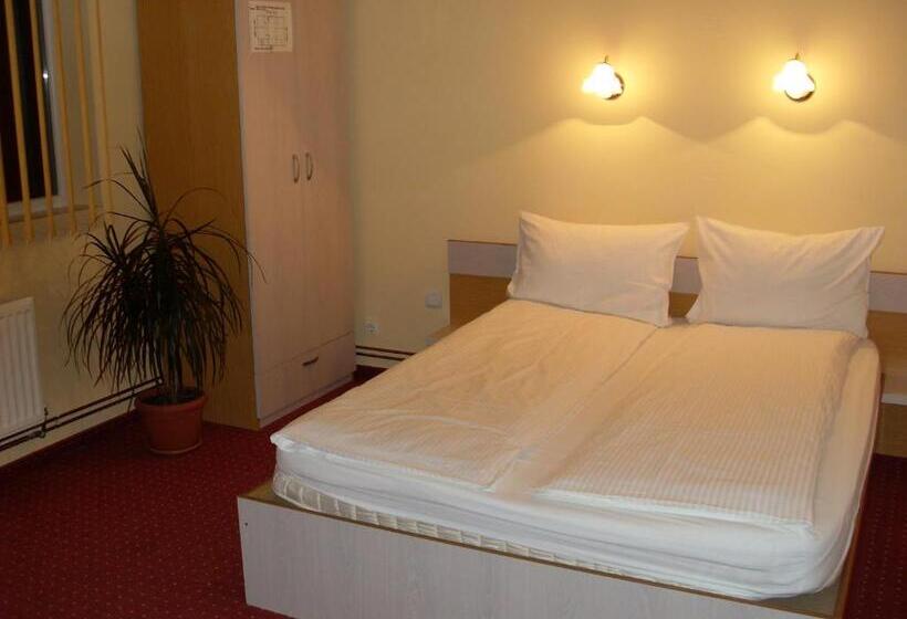 اتاق استاندارد, Pensiunea Beverly Hills