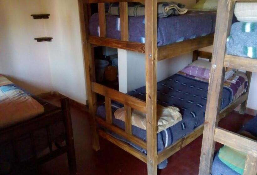 Кровать в Общей Комнате, Tilcara Mistica Hostel