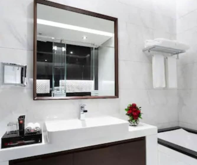 Номер Deluxe Кровать Кинг, Renaissance Business Bay Hotel, Dubai