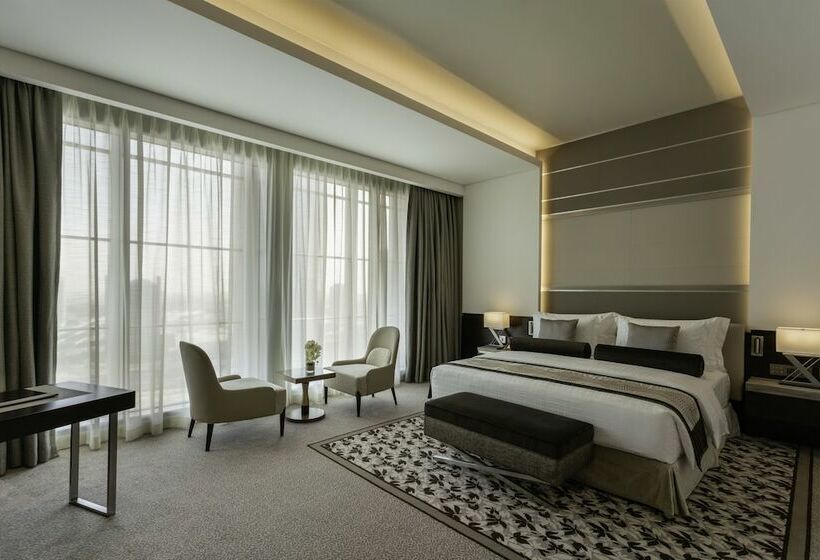 Номер Deluxe, Renaissance Business Bay Hotel, Dubai