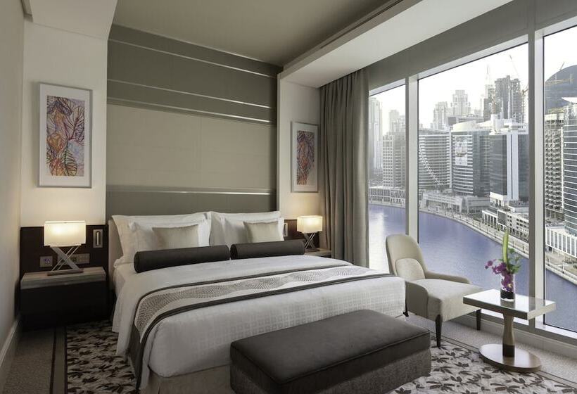 Номер Superior Кровать Кинг, Renaissance Business Bay Hotel, Dubai