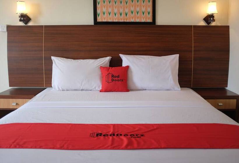 Номер Стандарт, Reddoorz Plus Near Senen