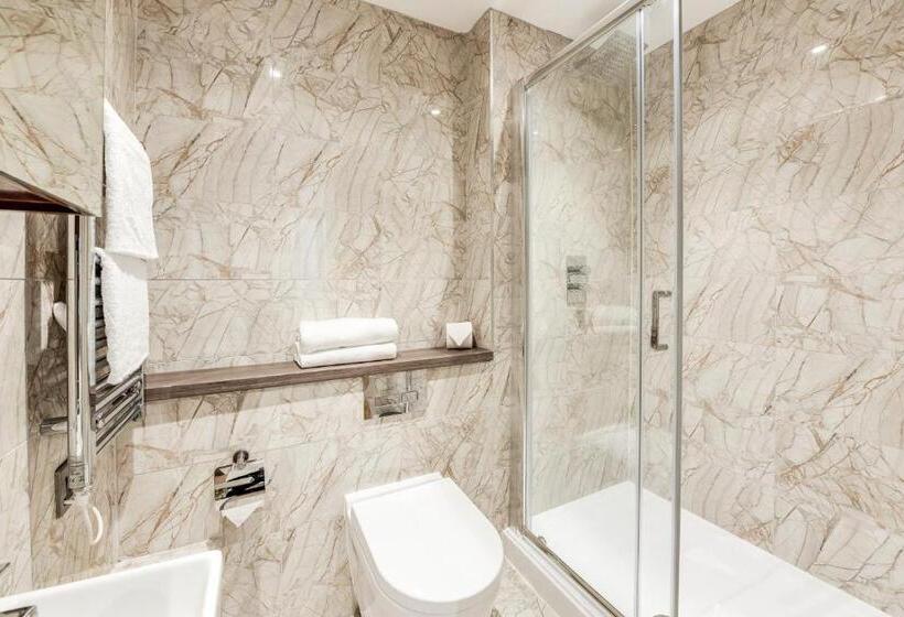 침실 3개 아파트, Terlon Apartments