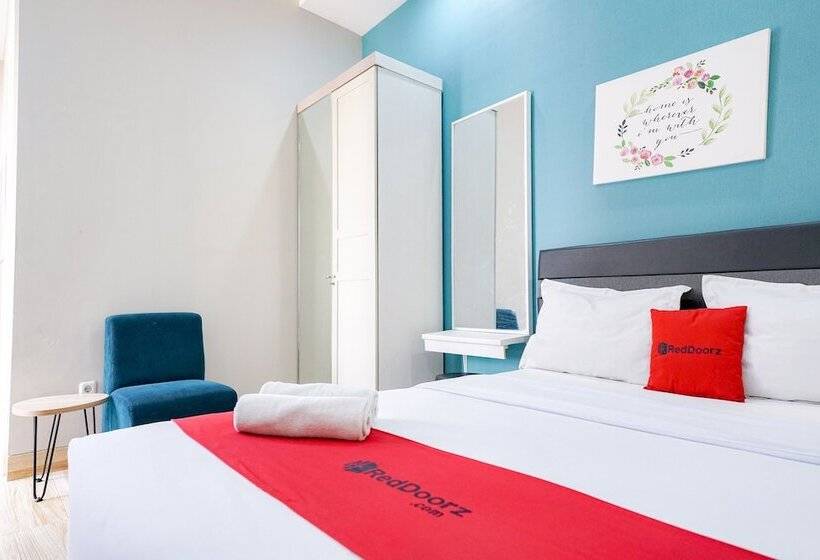 Номер Стандарт, Reddoorz Premium Near Rs Pondok Indah