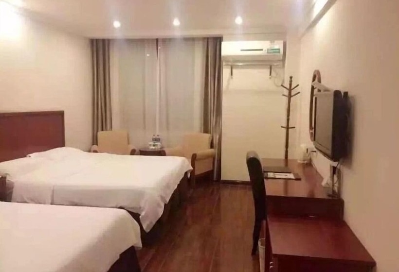 Семейный Номер, Greentree Inn Chizhou Guichi District South Changjiang Road Express