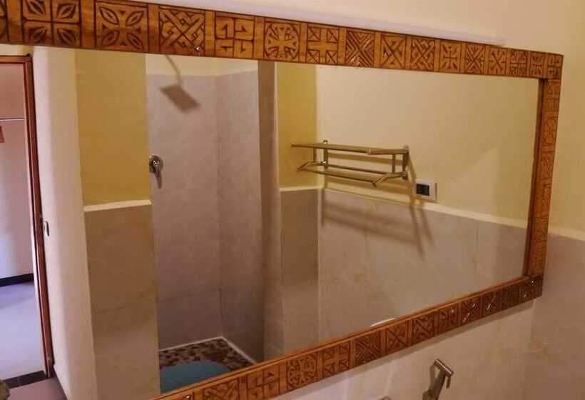 Habitación Familiar, Bete Serkie Lalibela