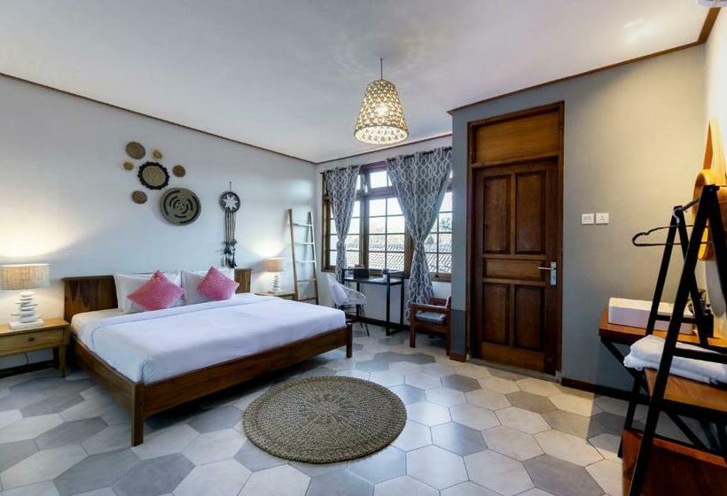 Номер Deluxe, Interconnection Hostel
