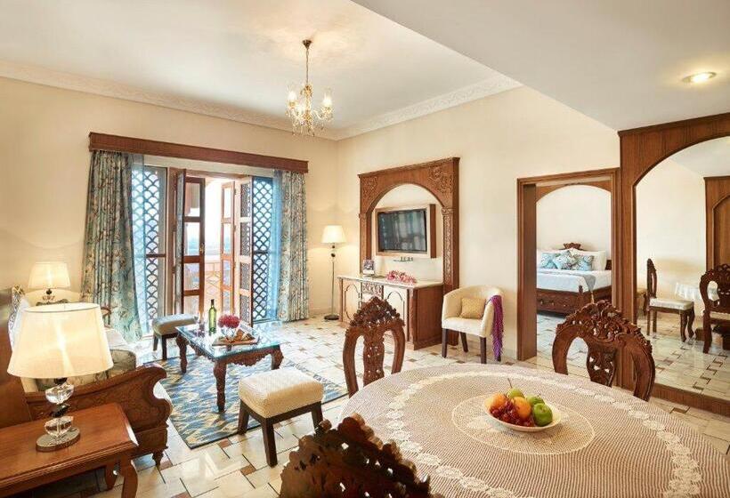 带景观的行政套房, Pratap Mahal Pushkar Ihcl Seleqtion