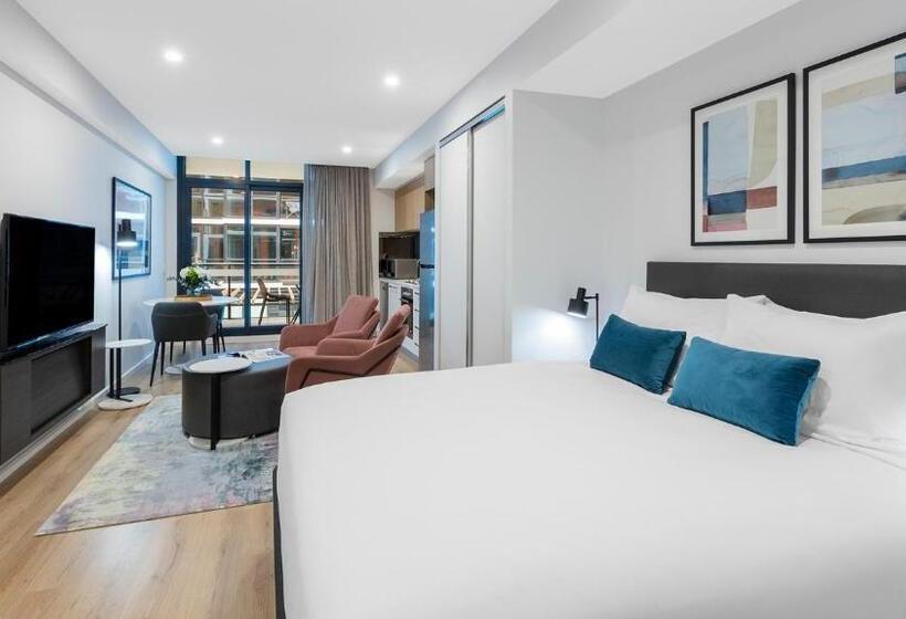 Студия Стандарт, Avani Adelaide Residences