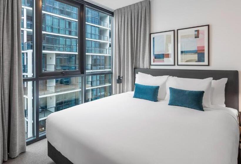 Люкс Superior 2 Спальни, Avani Adelaide Residences