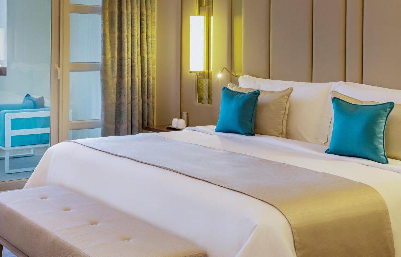 اتاق لوکس با چشم‌انداز استخر, Al Messila, A Luxury Collection Resort & Spa, Doha