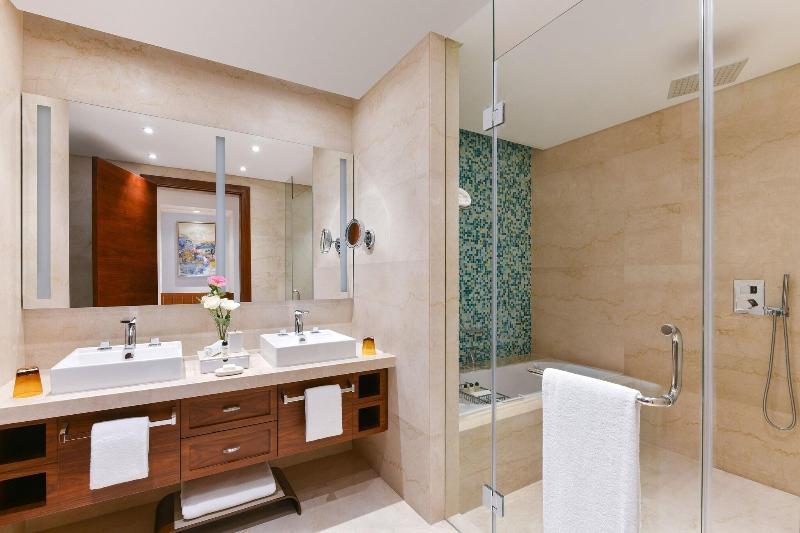 اتاق لوکس با چشم‌انداز استخر, Al Messila, A Luxury Collection Resort & Spa, Doha