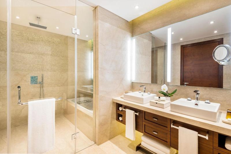 اتاق لوکس با بالکن, Al Messila, A Luxury Collection Resort & Spa, Doha