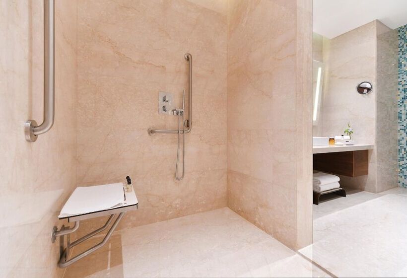 اتاق لوکس با بالکن, Al Messila, A Luxury Collection Resort & Spa, Doha