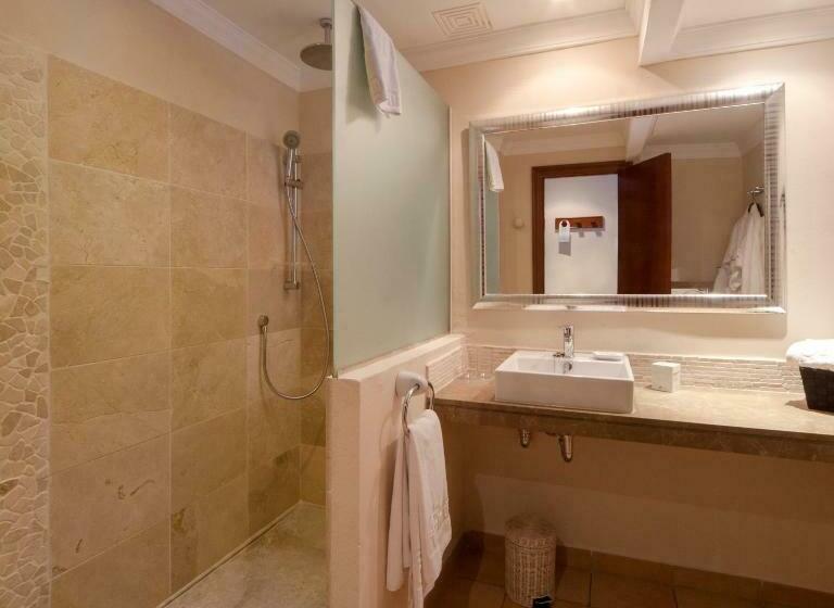 Номер Стандарт с Балконом, Cala Dor  Adults Only
