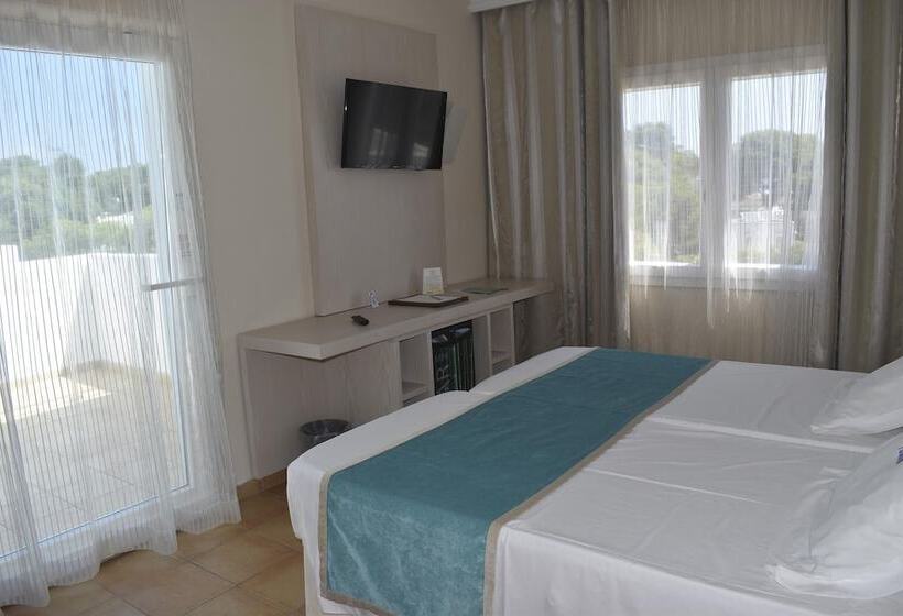 Номер Стандарт с Балконом, Cala Dor  Adults Only