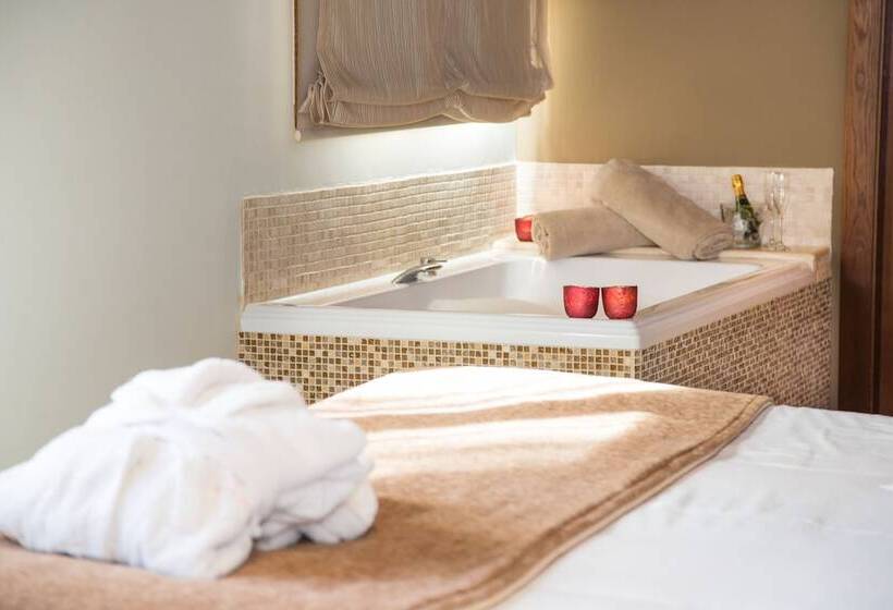 Romantic Room, Swiss Moraira  Adults Recommended