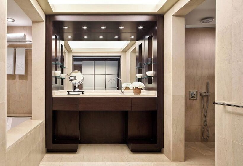 Habitación Estándar Cama Matrimonio, Arts Barcelona