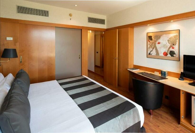 Номер Стандарт Вид на Город, Catalonia Barcelona Plaza