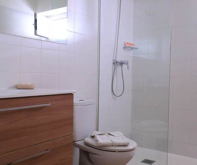 Quarto Familiar, Es Mitjorn