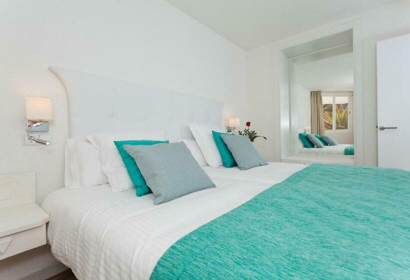 Люкс Superior, Fergus Style Cala Blanca Suites
