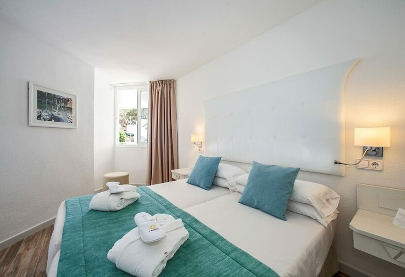 Люкс Superior, Fergus Style Cala Blanca Suites