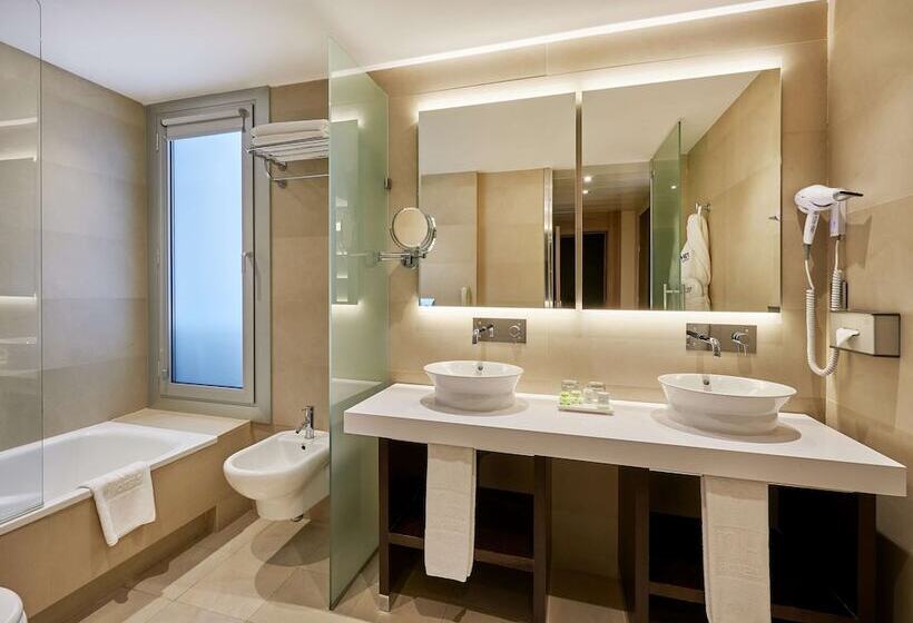 Номер Superior, NH Sants Barcelona