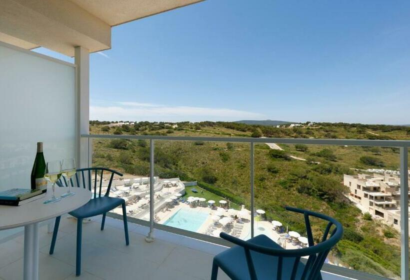 Номер Deluxe Вид на Бассейн, Palladium Hotel Menorca