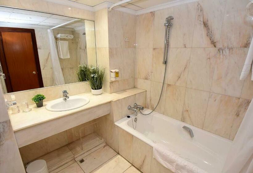 جناح جونيور, Turia Valencia