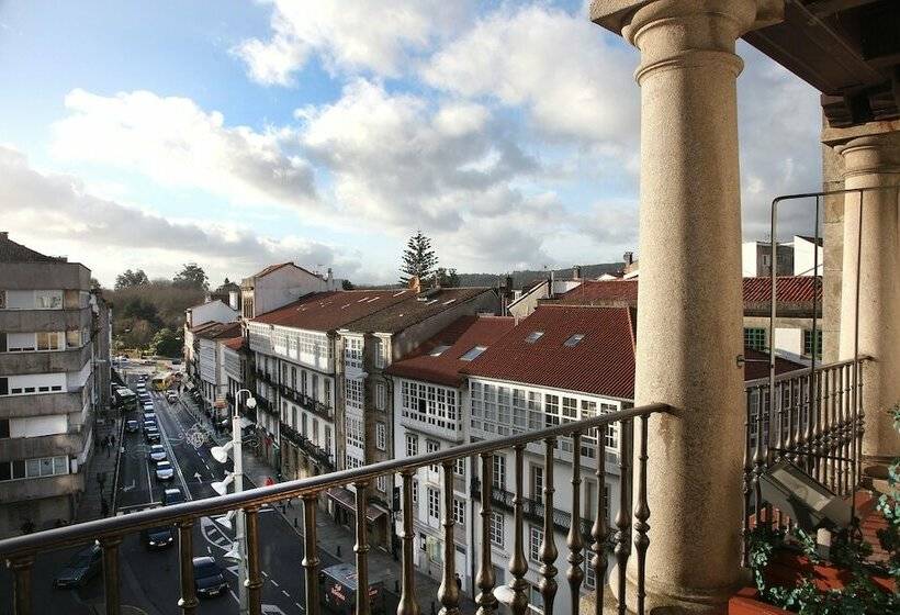 스탠다드 룸, Compostela