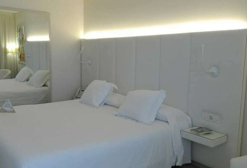 オーシャンビュースーペリアールーム, On Hotels Oceanfront - Adults Designed