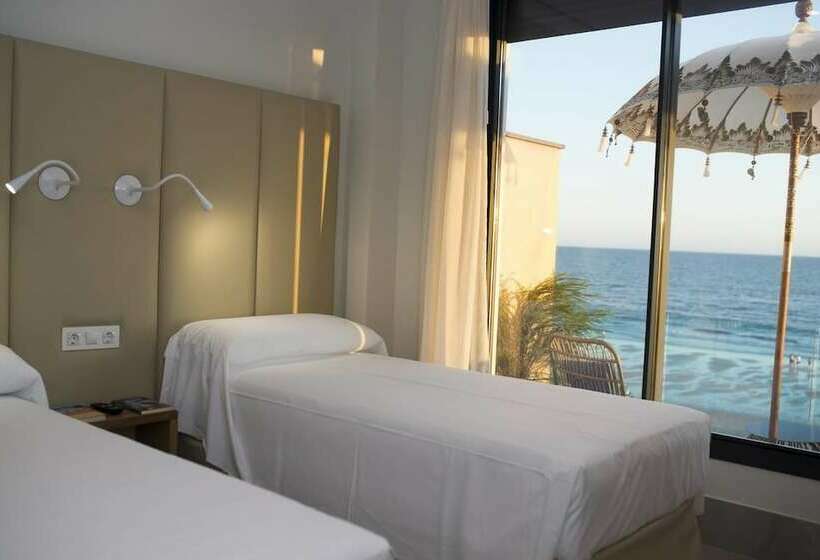 オーシャンビューデラックスルーム, On Hotels Oceanfront - Adults Designed