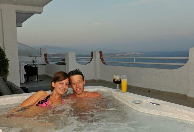 סוויטה, Salobreña Suites