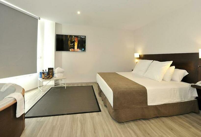 סוויטה, Salobreña Suites
