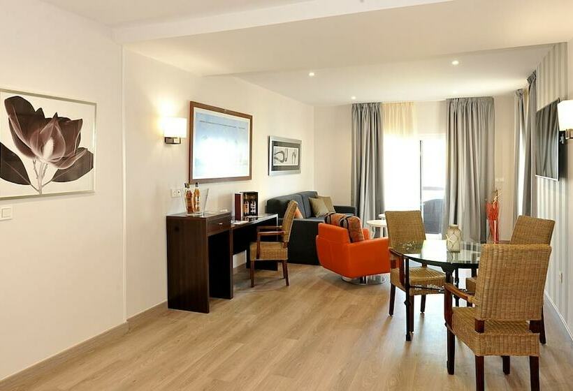סוויטה, Salobreña Suites