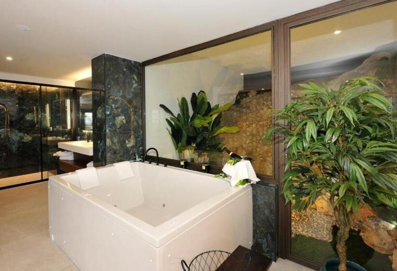 Люкс Superior Вид на Море, Salobreña Suites