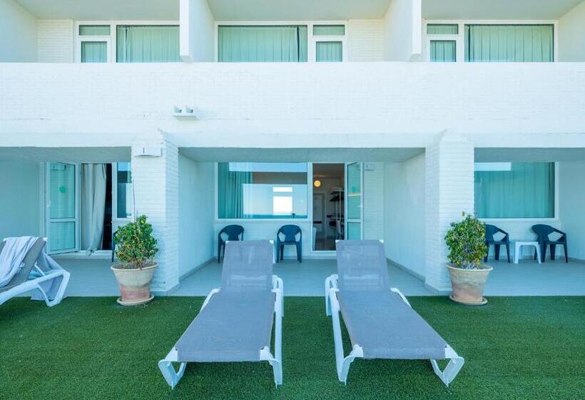 オーシャンビューデラックスルーム, On Hotels Oceanfront - Adults Designed