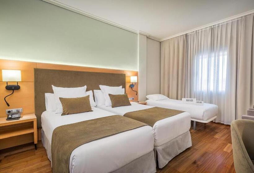 اتاق سوپریور سه تخته, Barceló Murcia Siete Coronas