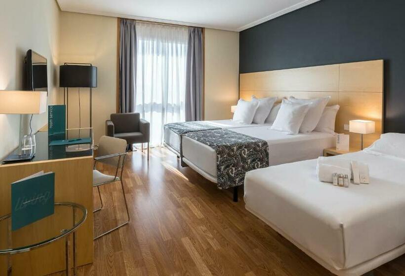 اتاق سوپریور سه تخته, Barceló Murcia Siete Coronas