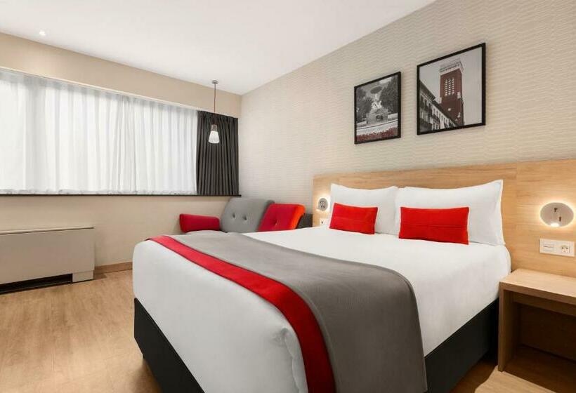 Номер Стандарт, Ramada By Wyndham Madrid Tres Cantos