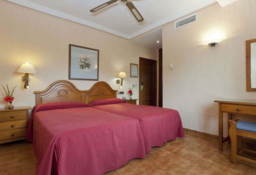 Номер Стандарт, Diverhotel Dino Marbella