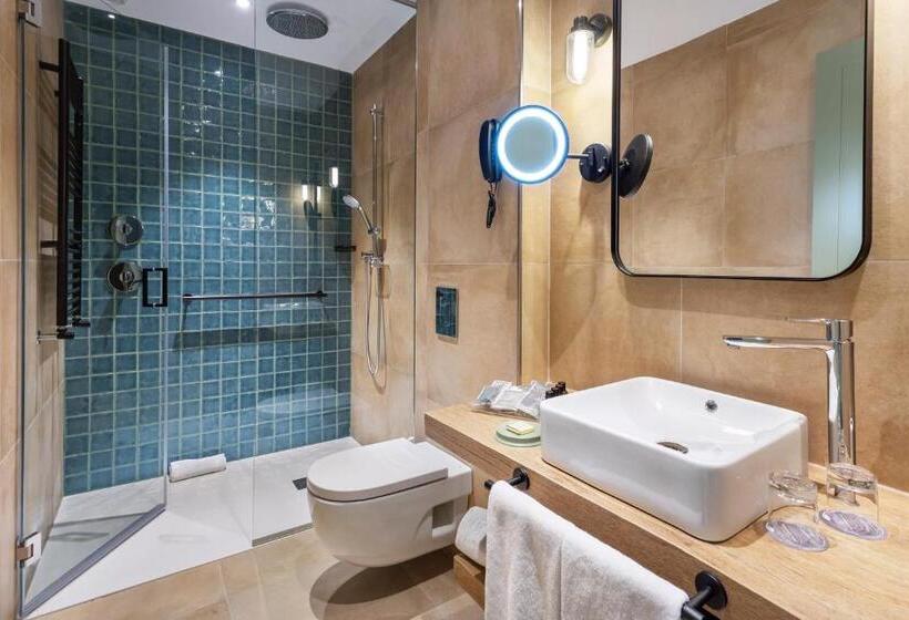 Premium Family Room, Catalonia Santa Justa