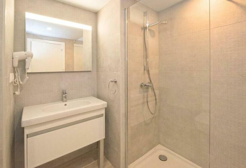 Номер Стандарт с Террасой, Medplaya Hotel Calypso