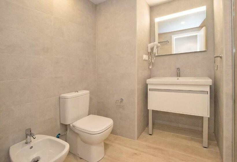 Семейный Номер Superior, Medplaya Hotel Calypso