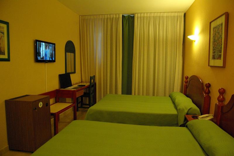 Семейный Номер, ALEGRIA Hotel Pino Alto