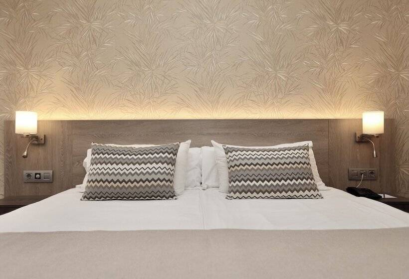 Quarto Economy, Puerto Palace