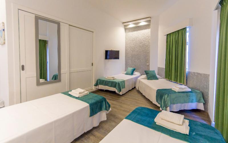Четырехместный Номер Стандарт, Sun Holidays