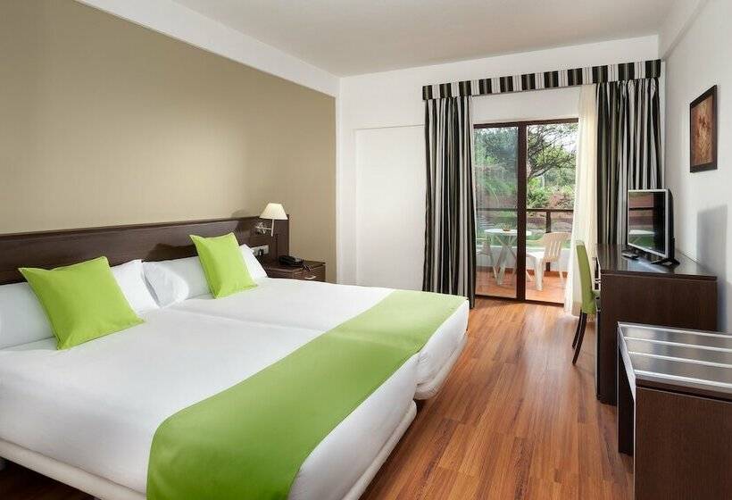 Номер Стандарт Трехместный, Trh Taoro Garden   Only Adults