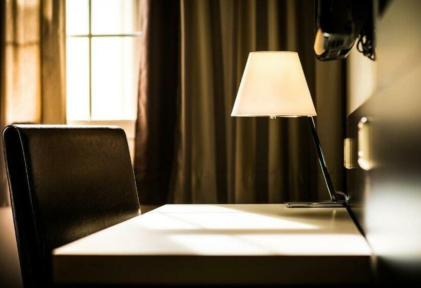Номер Стандарт Индивидуальный, Hospedium Hotel Triana
